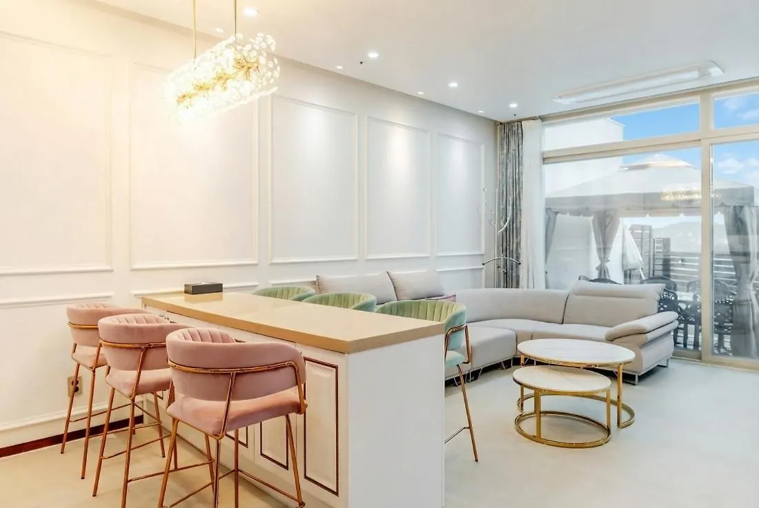 Rumah liburan Ganghwa Elijah Pool Villa Incheon