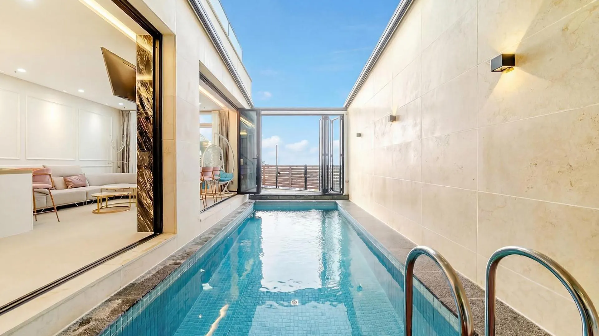 Holiday home Ganghwa Elijah Pool Villa Incheon